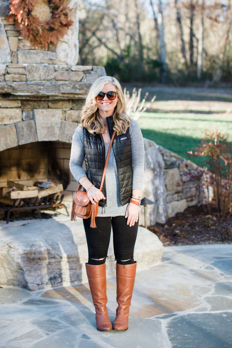 Chic and Cozy Cold Spring Outfits: Layered Casual Elegance