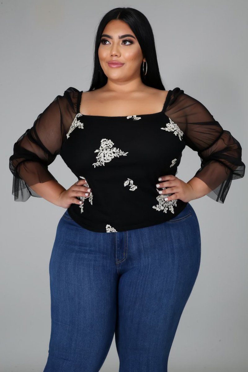 Casual Plus-Size Vegas Outfits for Spring