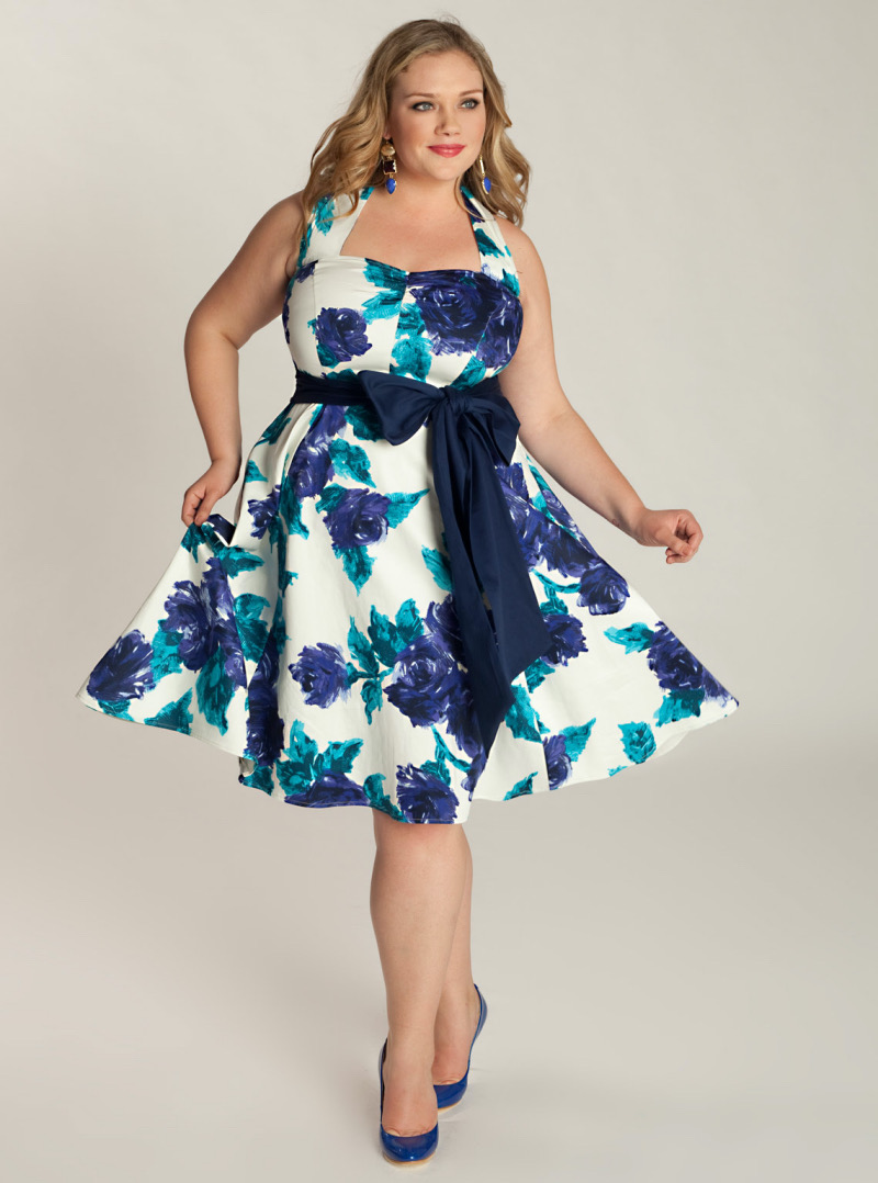 Trendy Plus Size Outfits for Spring: Embrace Floral Elegance