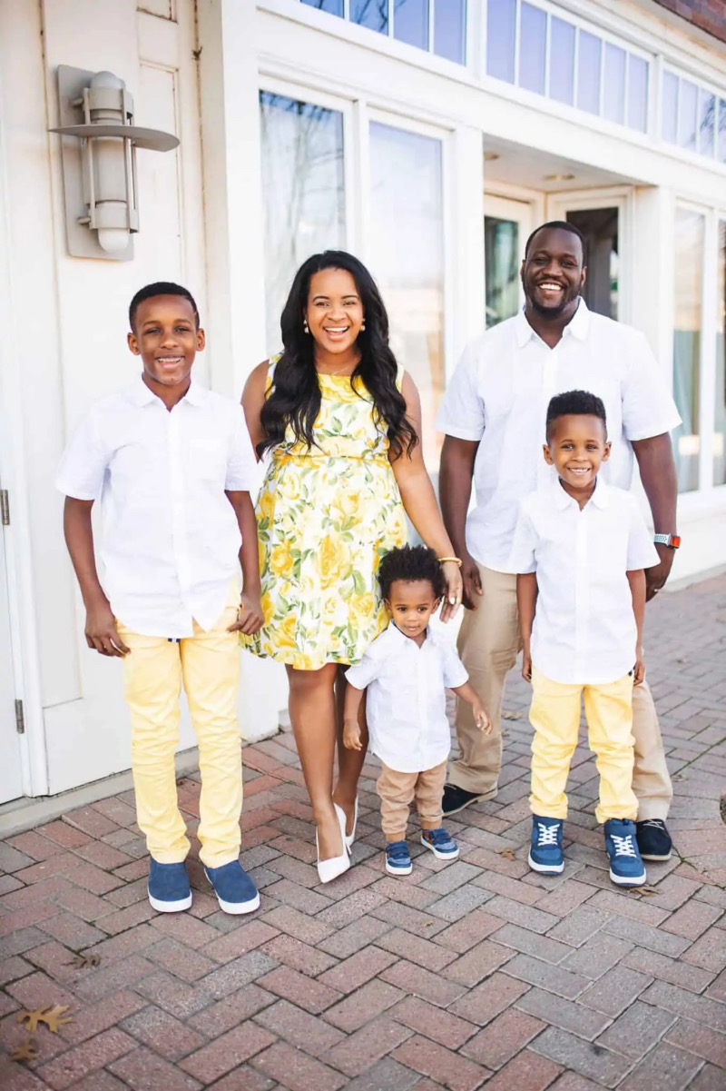 Neutral Spring Family Picture Outfits for Plus Size Elegance