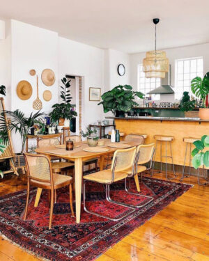 Offene Küche und Wohnzimmer Boho: Urban Jungle trifft auf Vintage-Charme