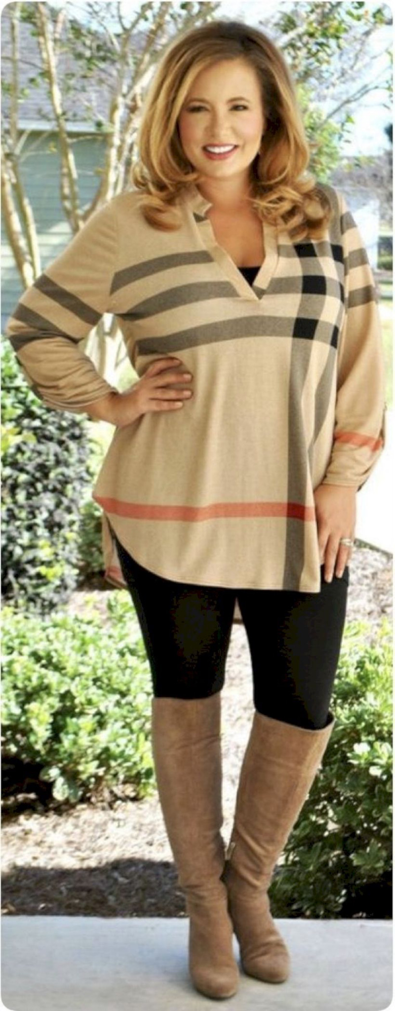 Chic Plus-Size Spring Outfits Featuring Leggings